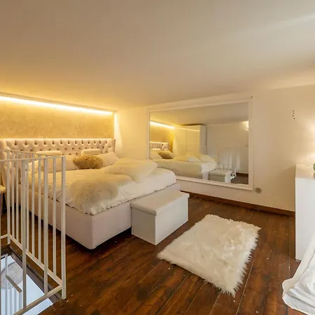 Holiday home Magia Luxury Loft Ortigia Island