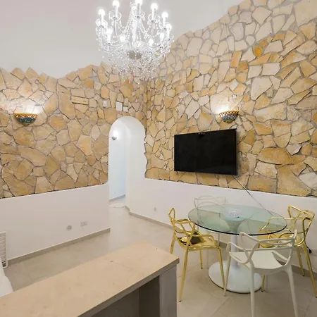 Holiday home Magia Luxury Loft Ortigia Island