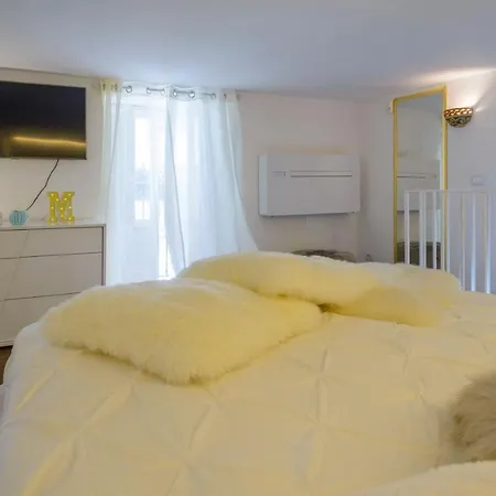 Magia Luxury Loft Ortigia Island *